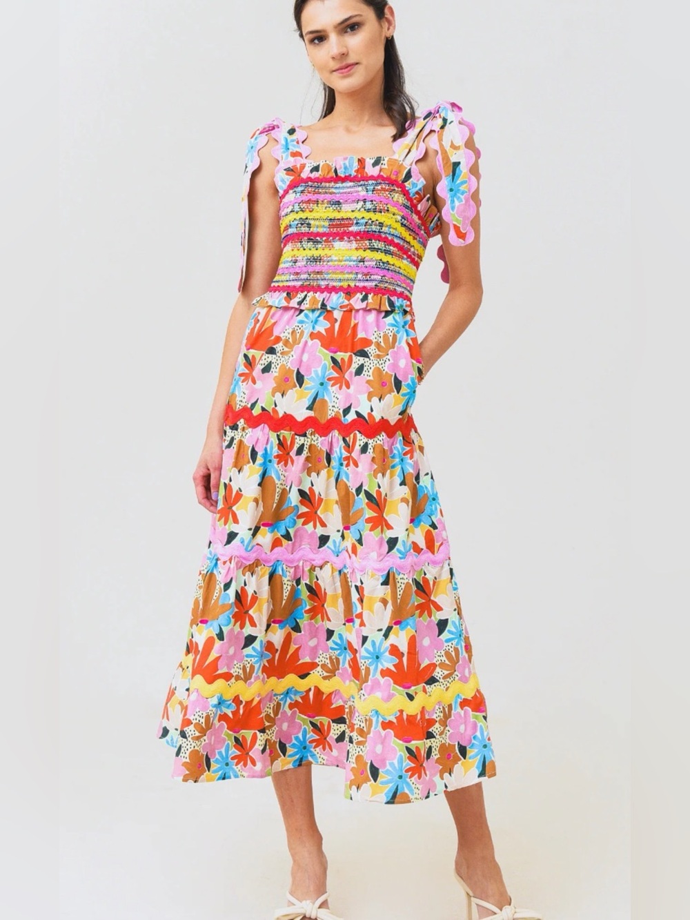 Celia B Size XS • Nilsa Midi Floral Dress.